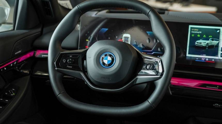 2025 BMW i5 WBY33FK06SCT77212