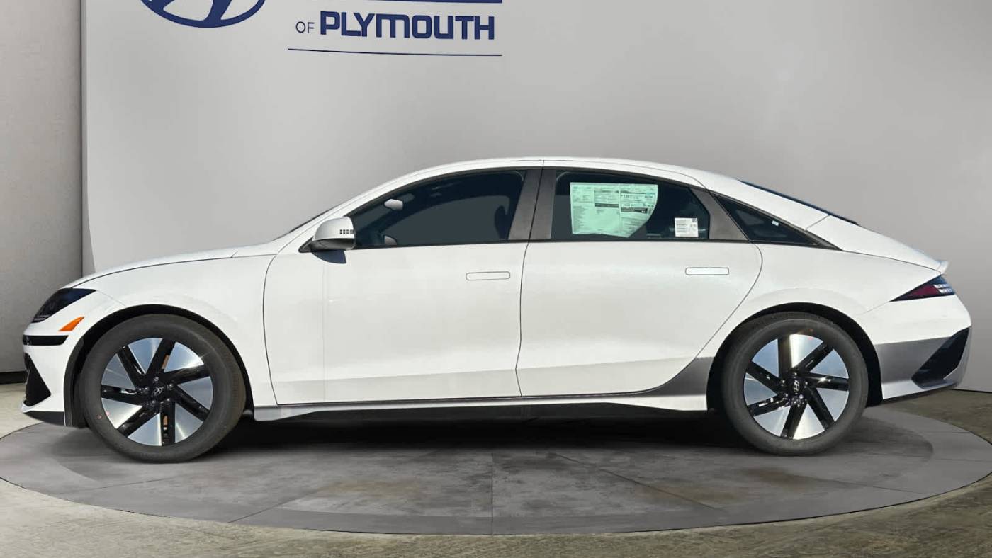 2025 Hyundai IONIQ 6 KMHM14AB2SA091383