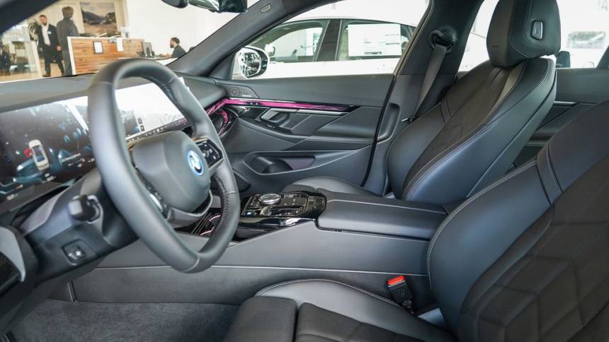 2025 BMW i5 WBY33FK06SCT77212