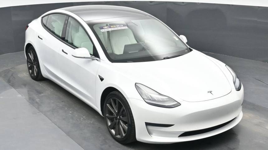 2020 Tesla Model 3 5YJ3E1EA5LF744138