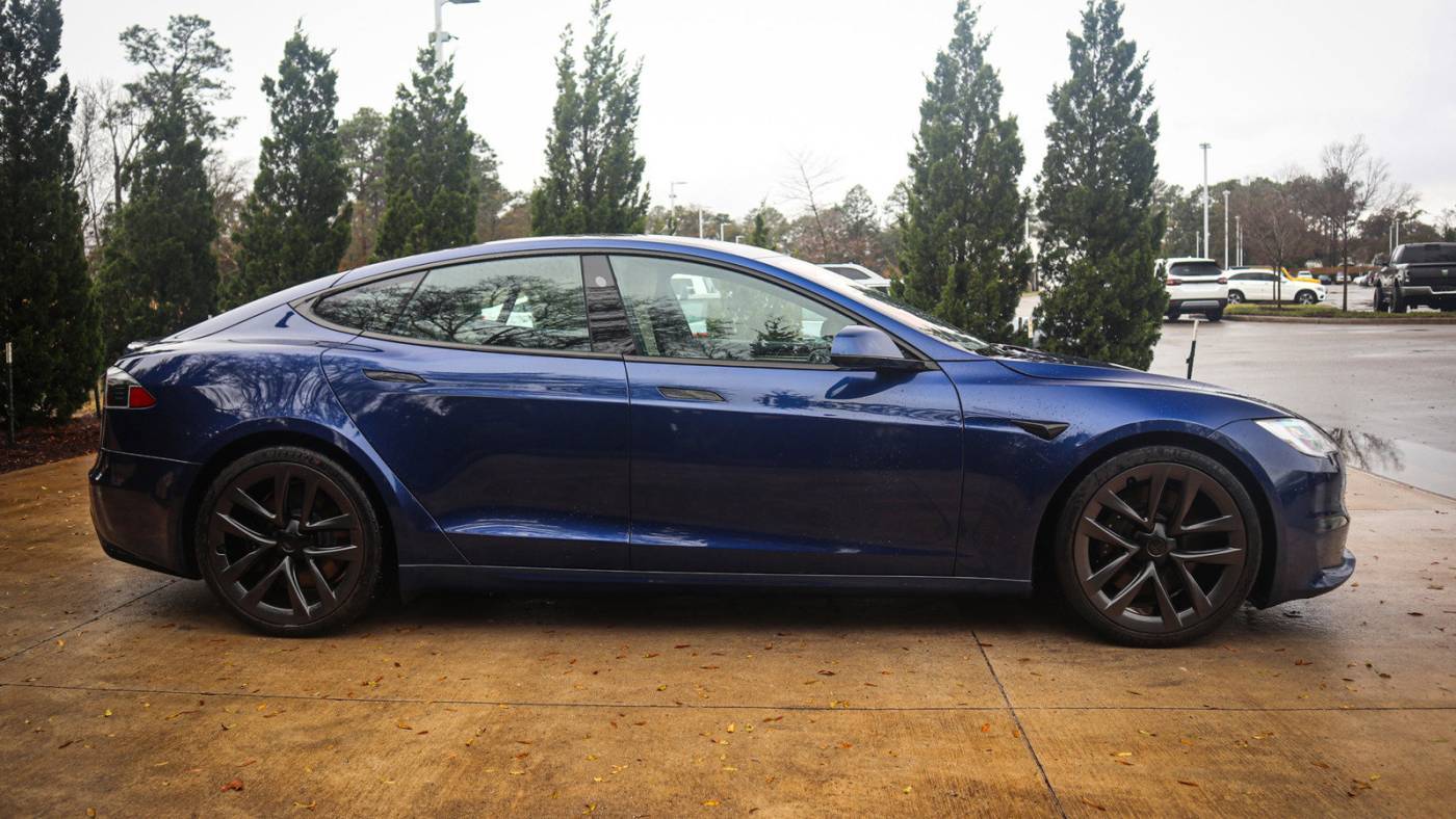 2022 Tesla Model S 5YJSA1E58NF470382