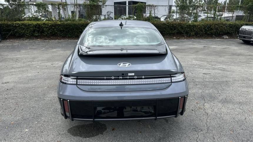 2025 Hyundai IONIQ 6 KMHM34AC1SA085397