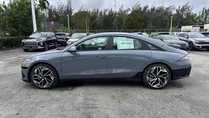2025 Hyundai IONIQ 6 KMHM34AC1SA085397