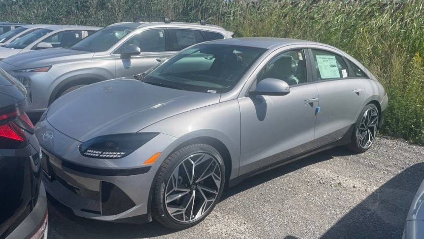 2023 Hyundai IONIQ 6 KMHM34AC2PA045627
