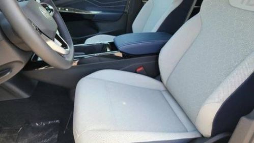 2024 Volkswagen ID.4 1V2WSPE84RC024775