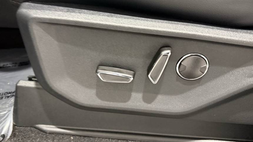 2024 Ford F-150 Lightning 1FT6W5L79RWG19334