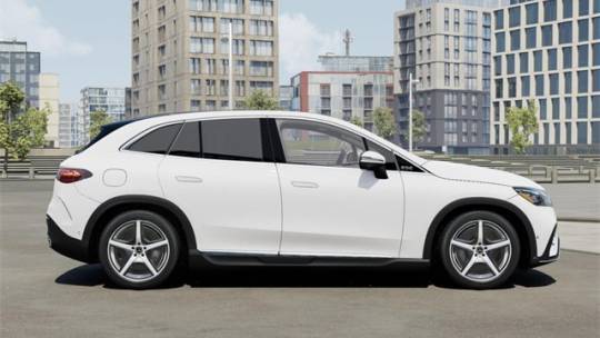 2024 Mercedes EQE SUV 4JGGM1CB4RA044835