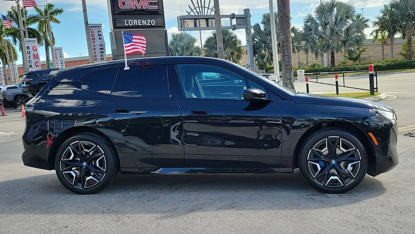 2024 BMW iX WB523CF03RCP25477