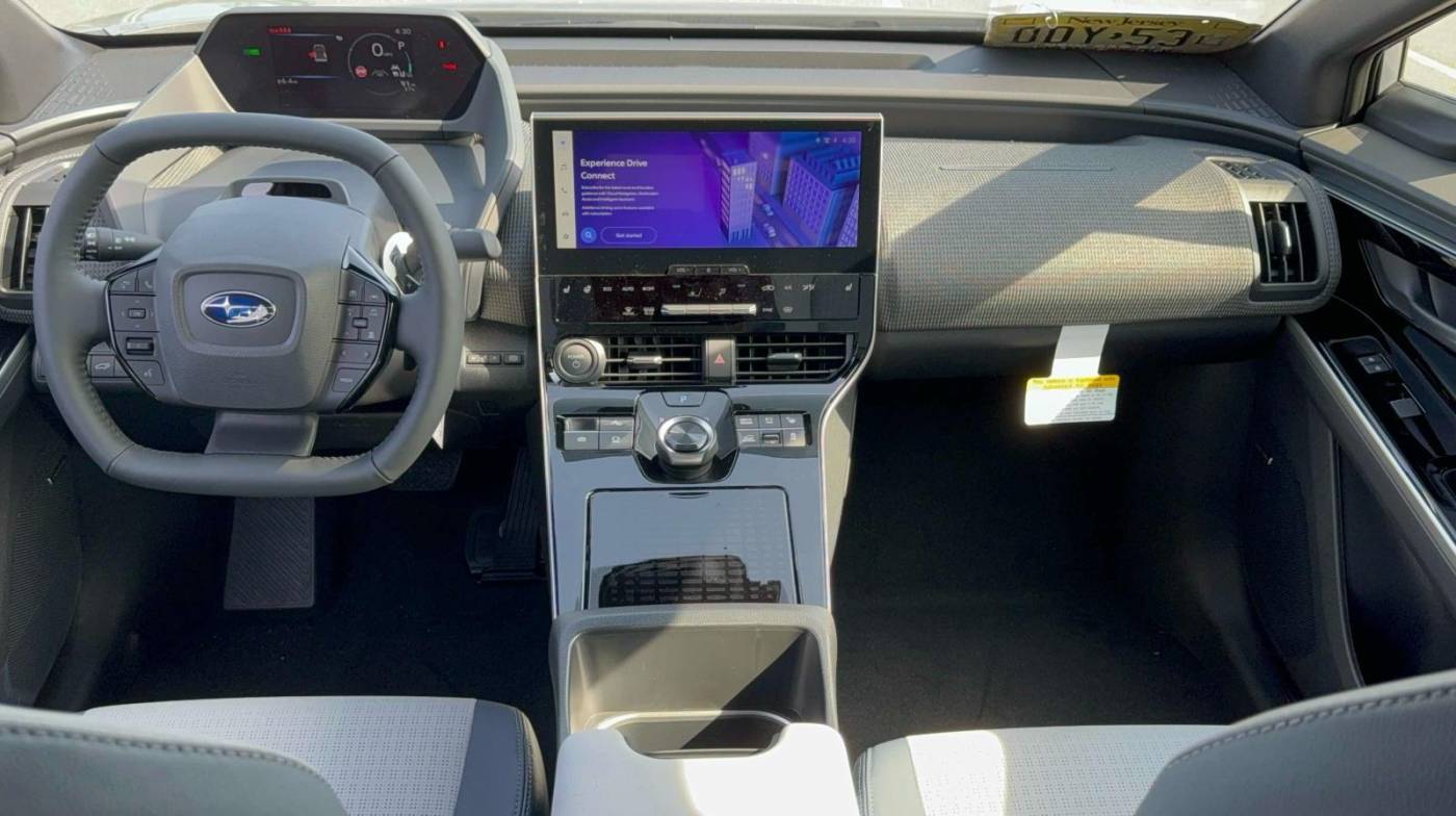 2024 Subaru Solterra JTMABABA2RA073212