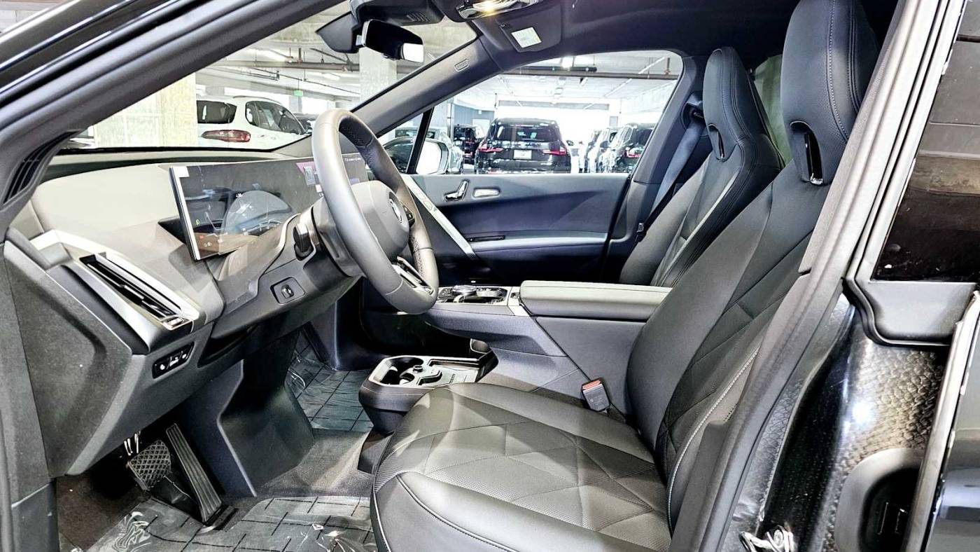 2025 BMW iX WB523CF06SCU45834