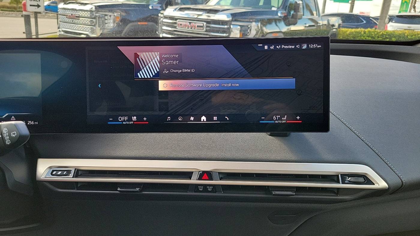 2024 BMW iX WB523CF03RCP25477
