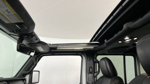 2021 Jeep Wrangler 1C4JJXR60MW745495