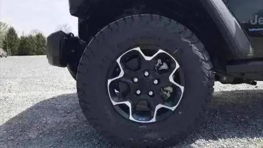 2023 Jeep Wrangler 1C4JJXR62PW597130