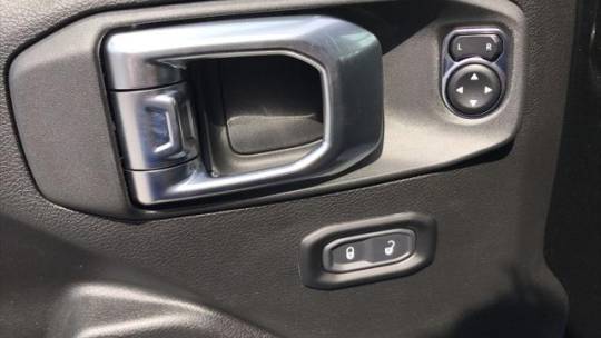 2023 Jeep Wrangler 1C4JJXR62PW597130