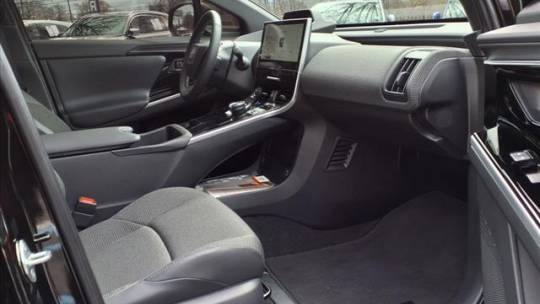 2024 Toyota bZ4X JTMABACA1RA056965
