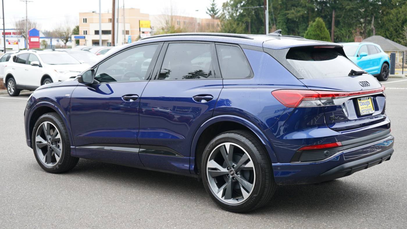 2024 Audi Q4 e-tron WA1L2BFZ7RP002075