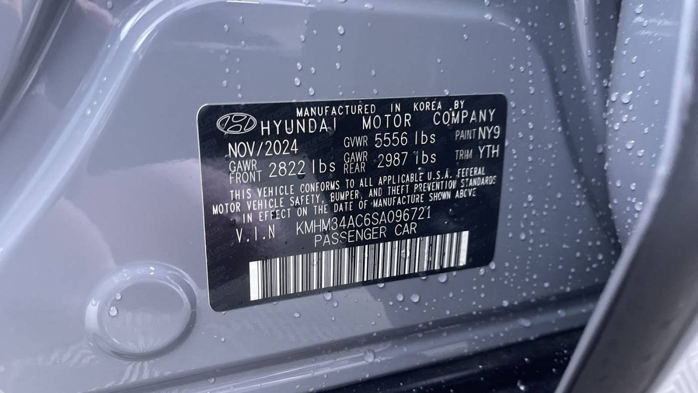 2025 Hyundai IONIQ 6 KMHM34AC6SA096721