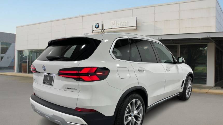 2025 BMW X5 5UX43EU01S9Z58352