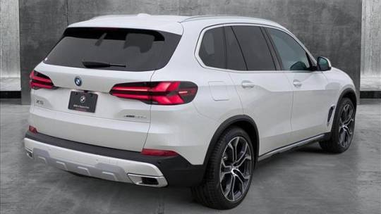 2025 BMW X5 5UX43EU06S9Z22639