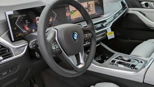 2025 BMW X5 5UX43EU06S9Z22639