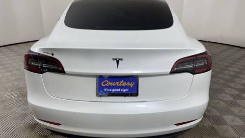 2022 Tesla Model 3 5YJ3E1EA0NF376437