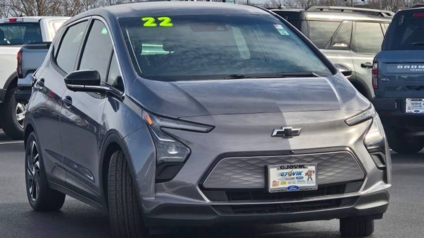 2022 Chevrolet Bolt - Images - 3