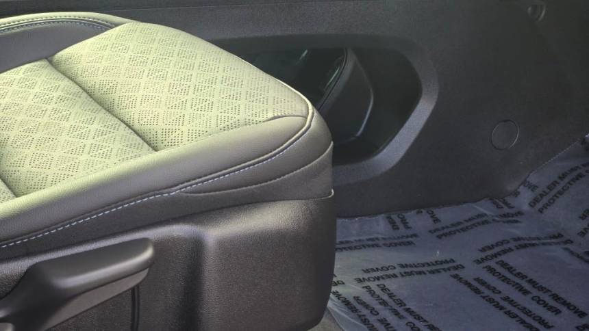 2022 Chevrolet Bolt - Images - 6