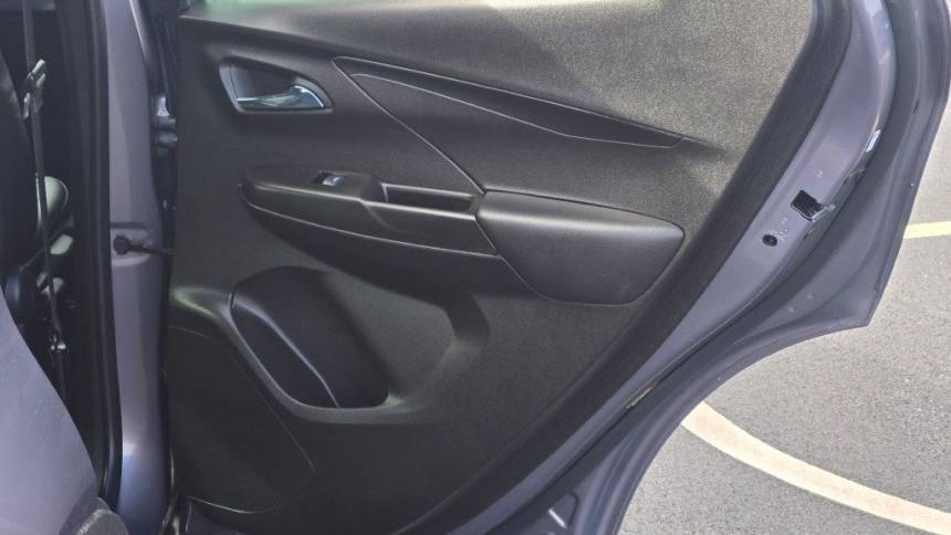 2022 Chevrolet Bolt - Images - 8