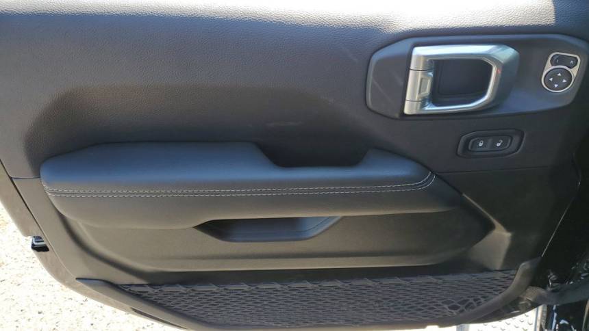 2022 Jeep Wrangler 1C4JJXP6XNW275089