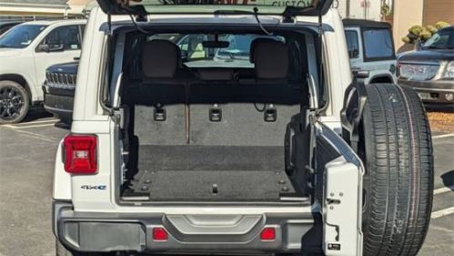 2021 Jeep Wrangler 1C4JJXP6XMW765840