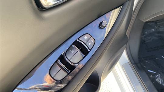2024 Nissan LEAF 1N4CZ1CV5RC552269