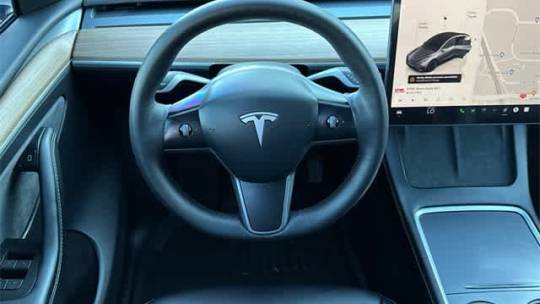 2023 Tesla Model Y 7SAYGDEE3PF850813