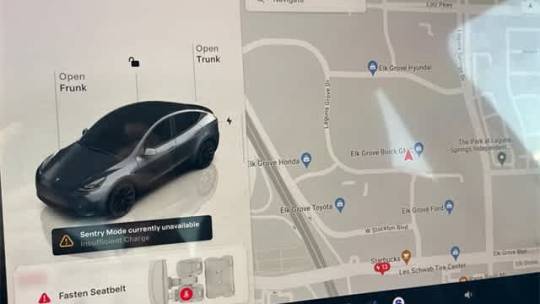 2023 Tesla Model Y 7SAYGDEE3PF850813