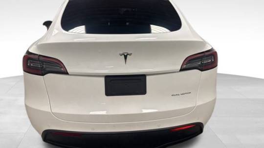 2022 Tesla Model Y 7SAYGDEE6NF373730