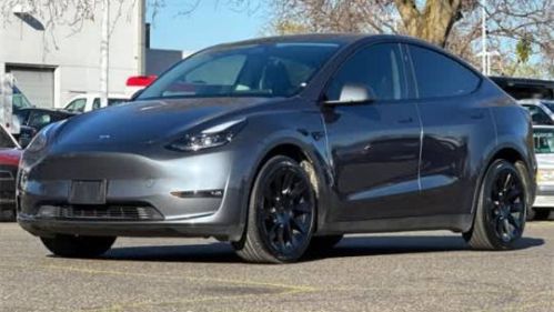 2023 Tesla Model Y 7SAYGDEE3PF850813