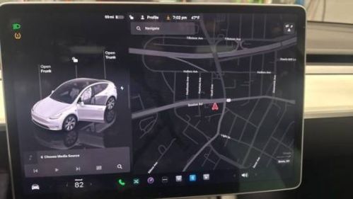 2022 Tesla Model Y 7SAYGDEE6NF373730