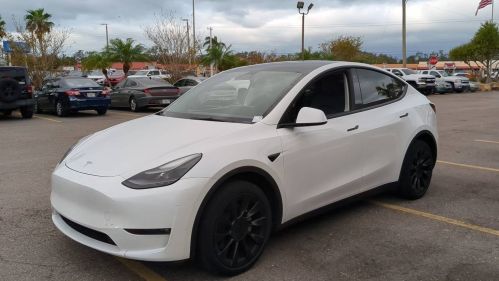 2023 Tesla Model Y 7SAYGDEE6PF607433