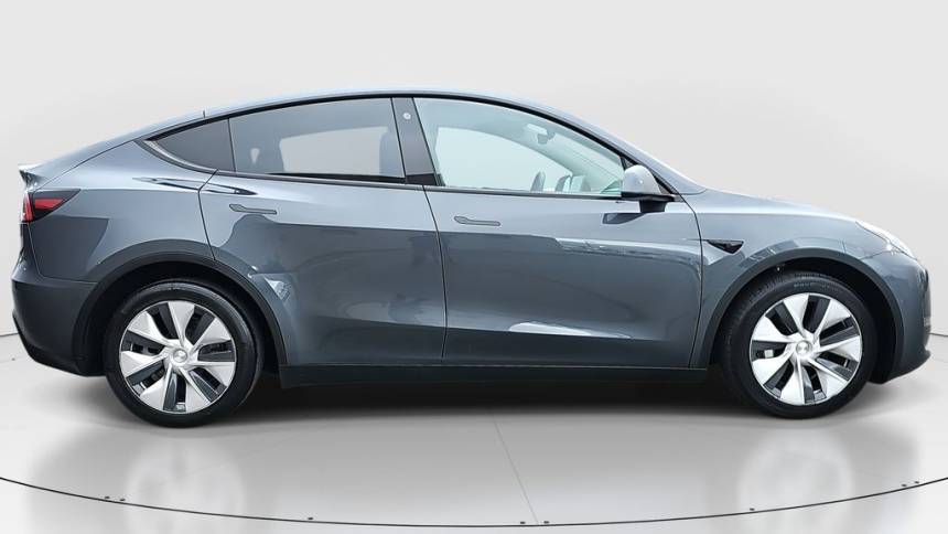 2022 Tesla Model Y 7SAYGDEEXNF348149