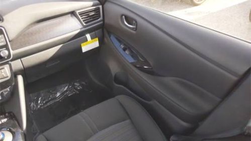 2024 Nissan LEAF 1N4CZ1CV8RC551939