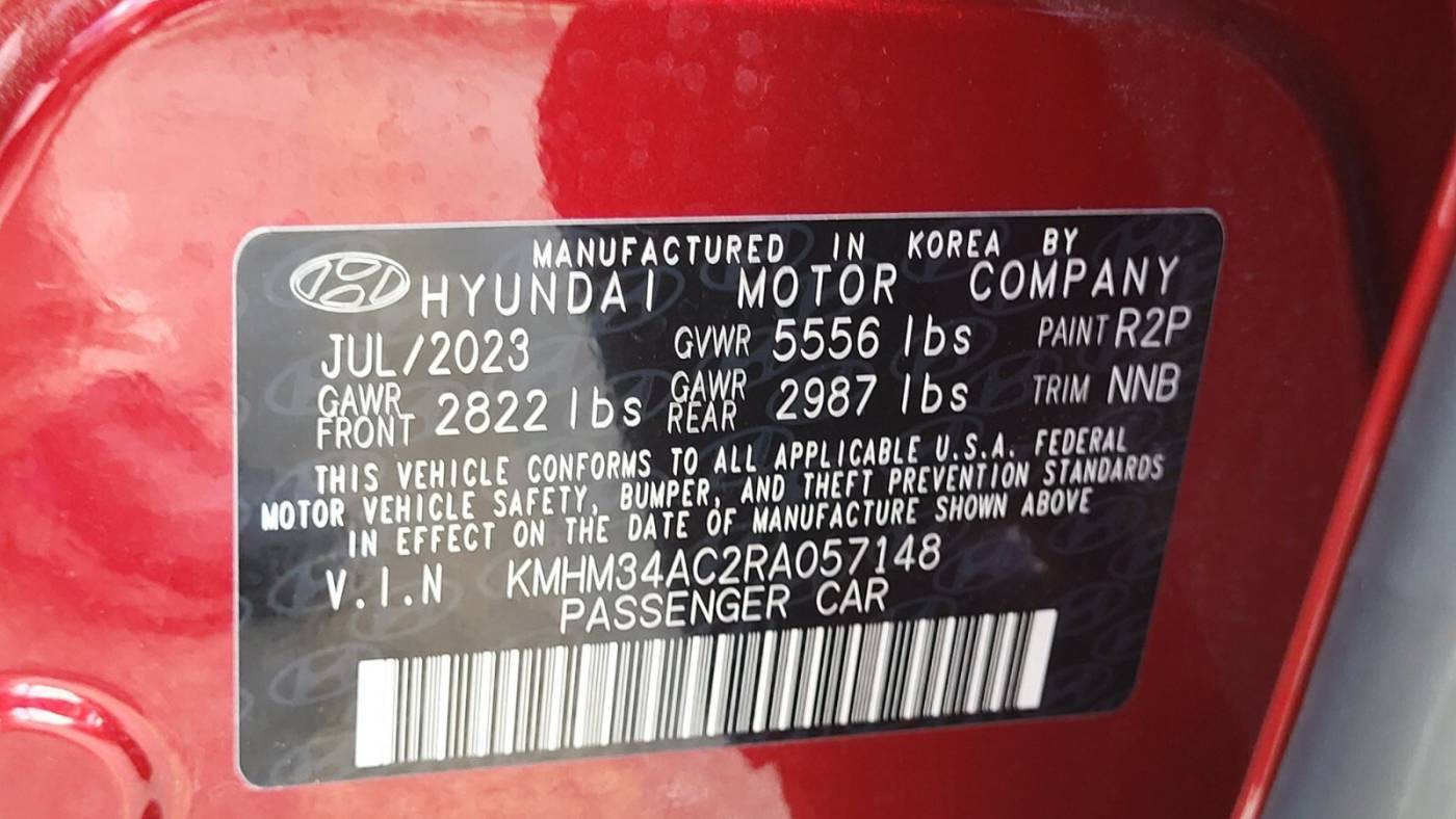 2024 Hyundai IONIQ 6 KMHM34AC2RA057148