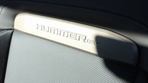 2025 GMC HUMMER EV Pickup 1GT10DDB0SU105396