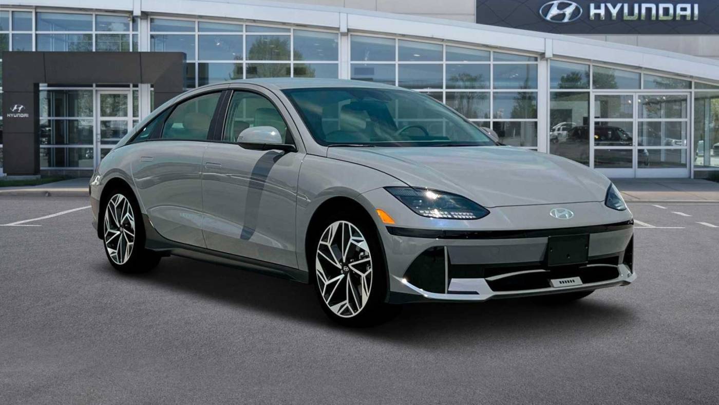 2025 Hyundai IONIQ 6 KMHM34AA4SA086011