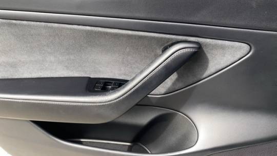 2020 Tesla Model 3 5YJ3E1EB5LF735447