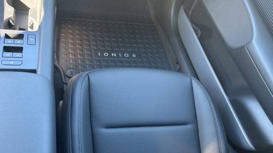 2025 Hyundai IONIQ 6 KMHM34AA8SA095598