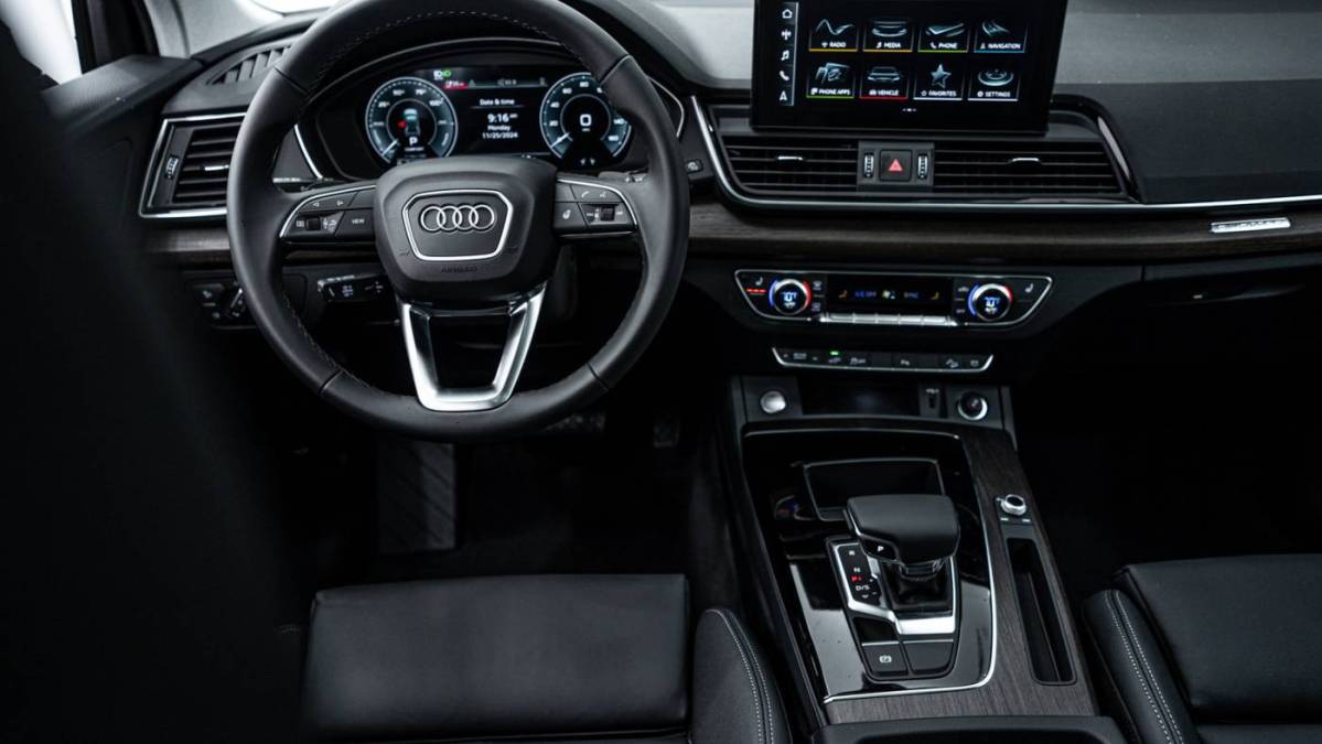 2025 Audi Q5 WA1G2AFYXS2005851