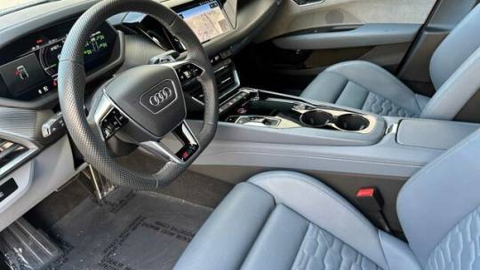 2024 Audi RS e-tron GT - Images - 10