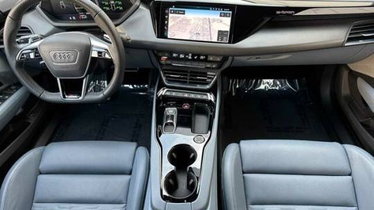 2024 Audi RS e-tron GT - Images - 16