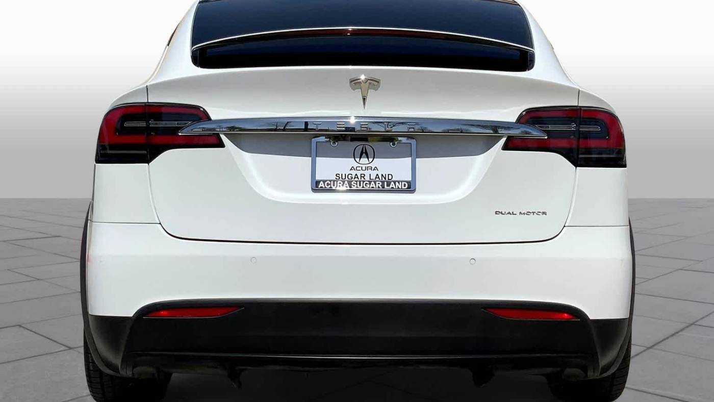 2019 Tesla Model X 5YJXCBE26KF180603