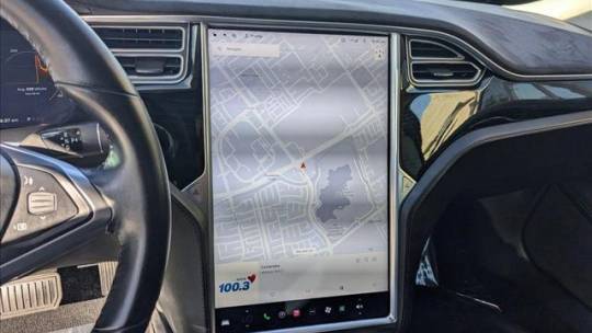 2017 Tesla Model S 5YJSA1E27HF185912