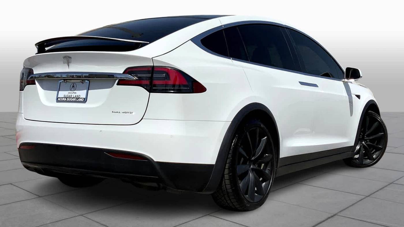 2019 Tesla Model X 5YJXCBE26KF180603